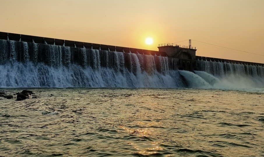 Sukma Dukma Dam Jhansi